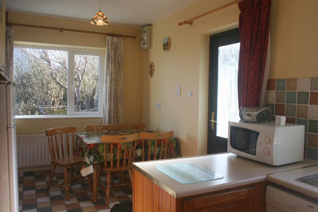 Tigh Cladach Villa Cahersiveen Oda fotoğraf